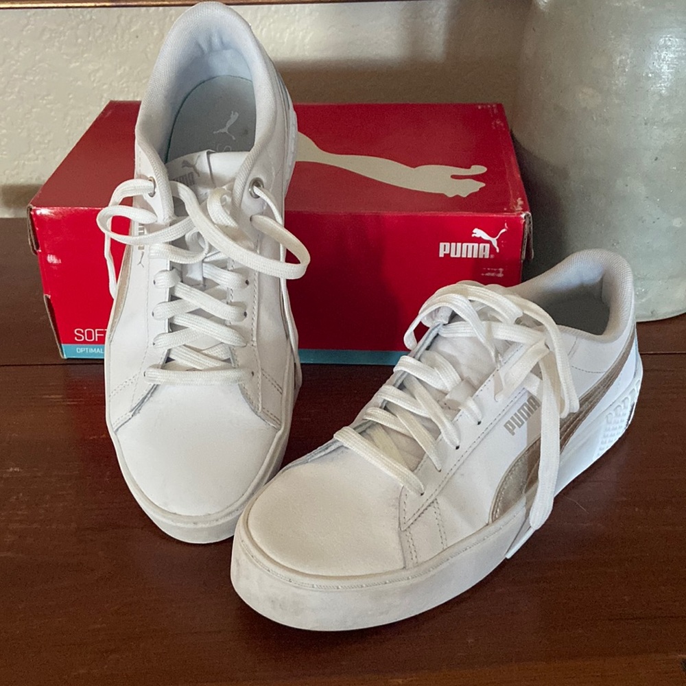 Puma Sneakers